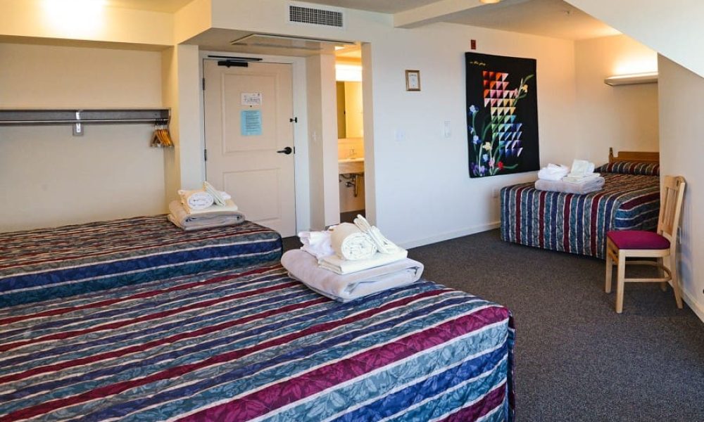 Tallac Guest Room 2